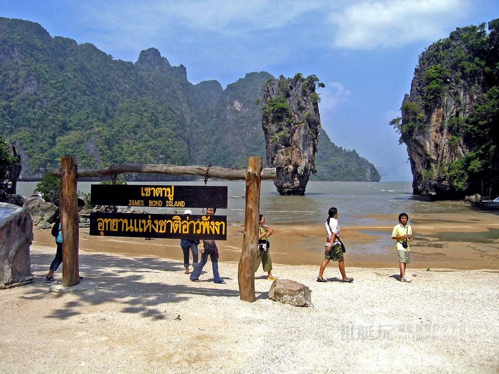 普吉游艇港-007島(詹姆士·邦德島) 普吉游艇港-007島(詹姆士·邦德島)