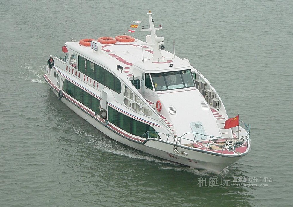 一起來(lái)看超實(shí)用的三亞“游艇旅游”攻略
